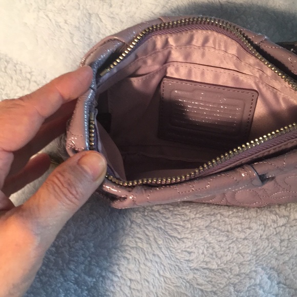 Coach wristlet - Picture 2 of 2